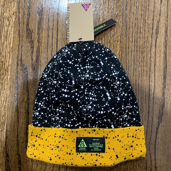 nikelab acg beanie